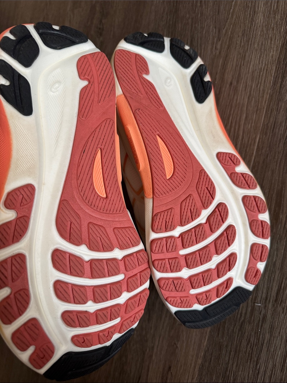 NWOT Asics Gel Kayano 31 - Picture 4 of 5